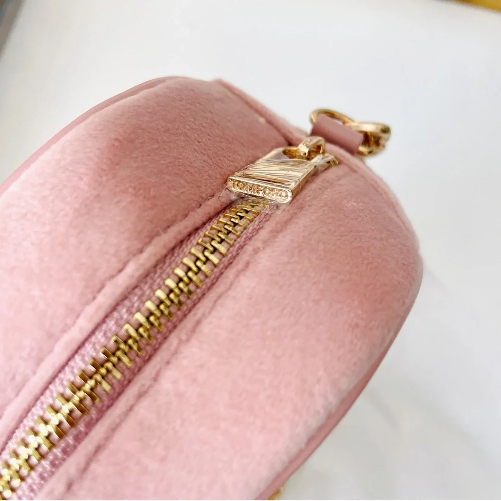 Tom Ford Dusty Pink Cosmetic Bag with Shoulder Chain‎